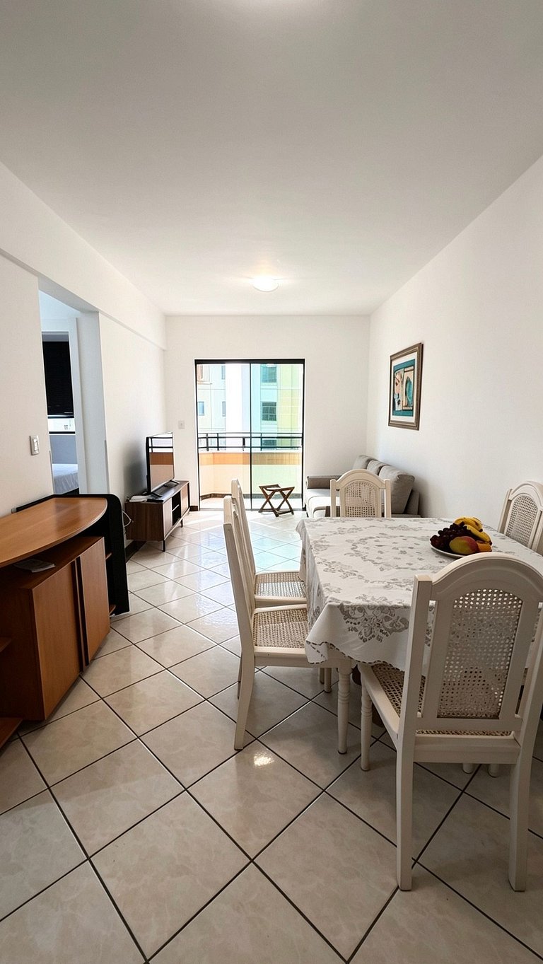Apto. 2dorm, centro BC, 500m mar - AND402