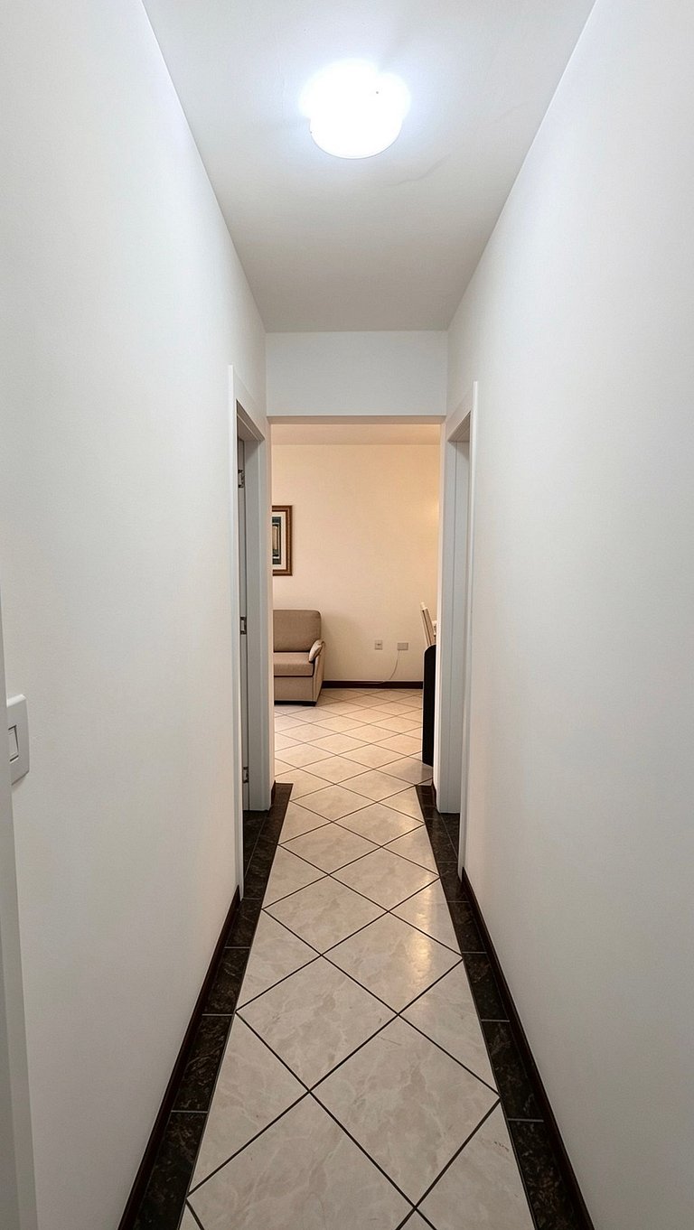 Apto. 2dorm, centro BC, 500m mar - AND402