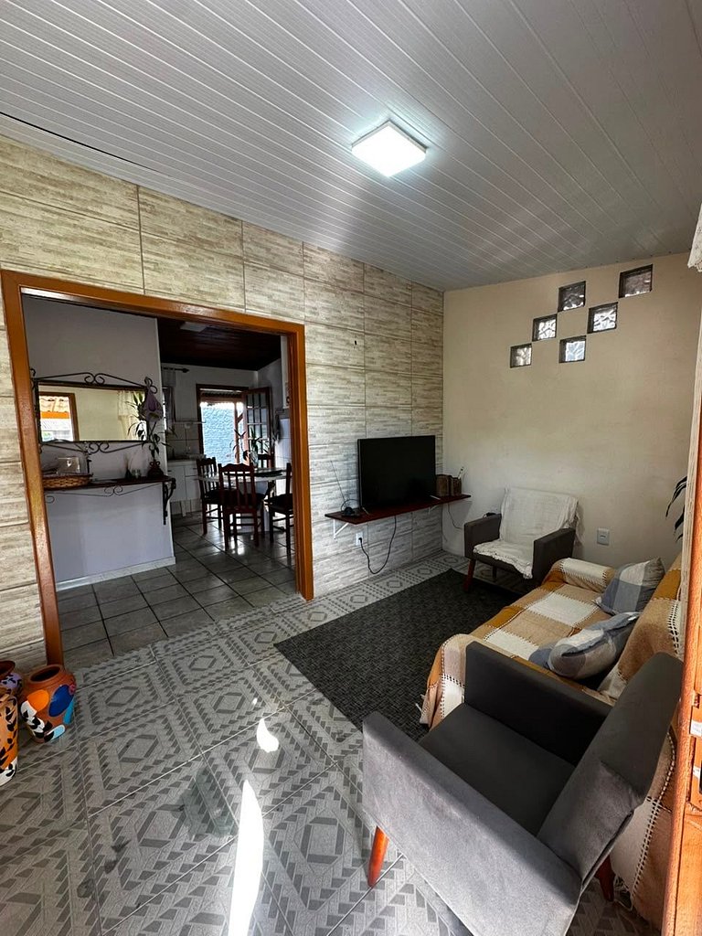 Casa 6 pessoas com ar condicionado- MMA60
