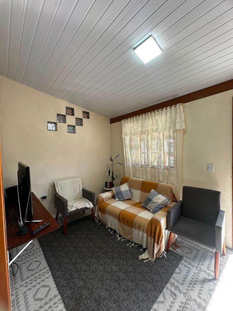 Casa 6 pessoas com ar condicionado- MMA60