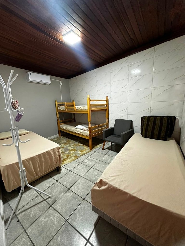 Casa 6 pessoas com ar condicionado- MMA60
